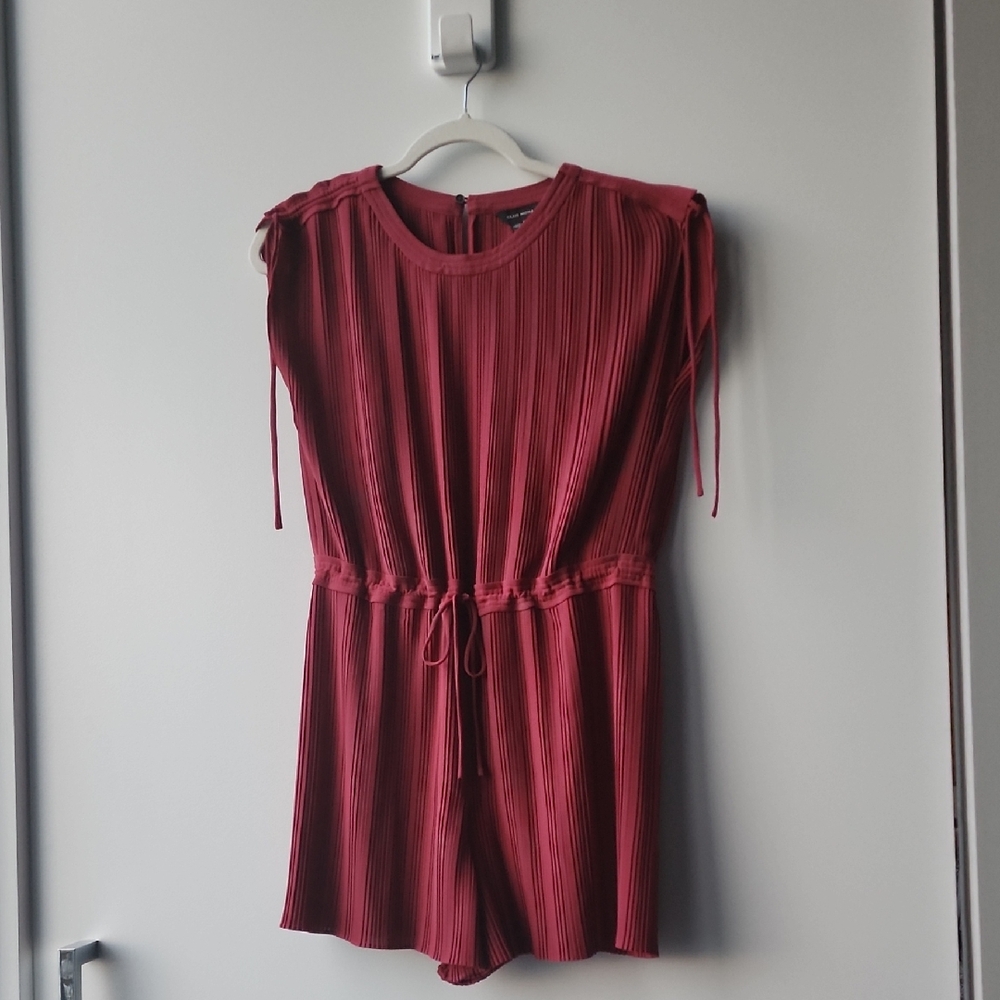 Club Monaco Pleated Cinched Tie Waist Shoulder Tie Romper
